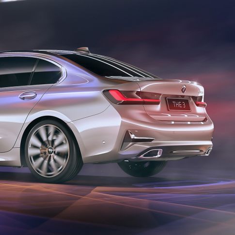 BMW 3 Series Gran Limousine G28 2021 rear design BMW 3 Series Gran Limousine G28 2021 Cashmere Silver metallic three-quarter rear view