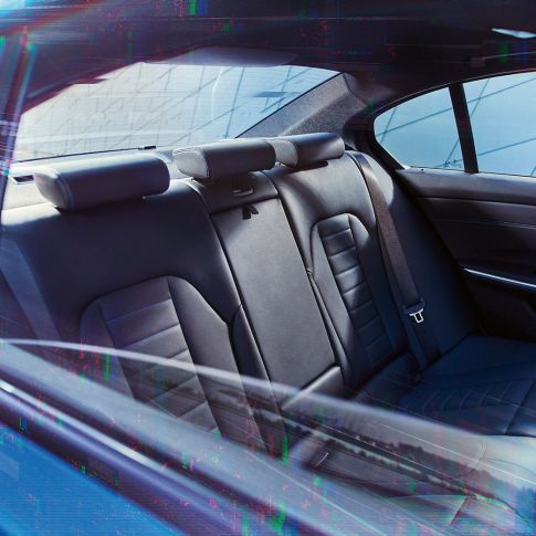 BMW 3 Series 2020 - Price, Features and Models 3 BMW REAR SEAT