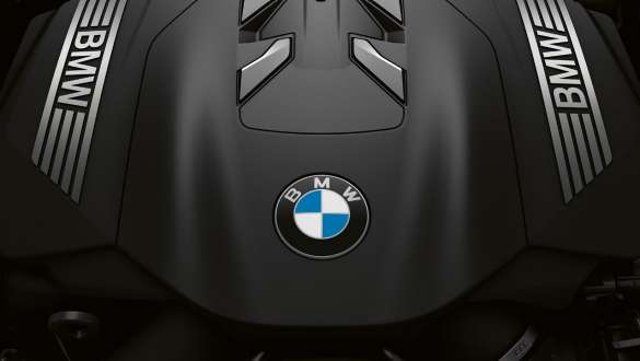 BMW TwinPower Turbo inline 6-cylinder petrol engine BMW 7 Series Sedan: close-up of BMW TwinPower Turbo inline 6-cylinder petrol engine
