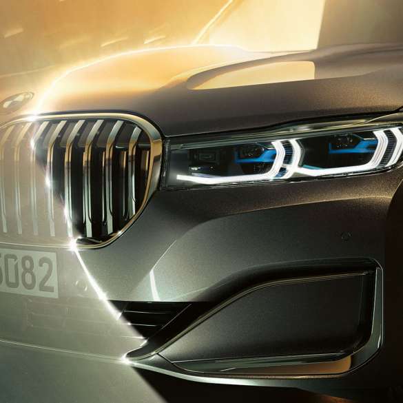 BMW 7 Series Sedan kidney grille and laserlight BMW 7 Series Sedan: close-up of front with big kidney grille and laserlight