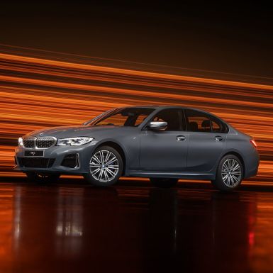 BMW M340i xDrive Double kidney grille BMW M340i xDrive Sedan G20 Sapphire Black metallic close-up view