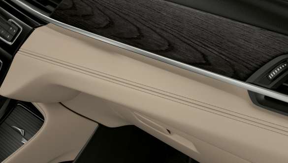 BMW X1, Instrument panel with contrast stitching. BMW X1, interior with Instrument panel with contrast stitching.