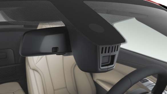 BMW Z4 Roadster (G29) Driving Assistant View through windscreen into the interior of the BMW Z4 Roadster (G29)