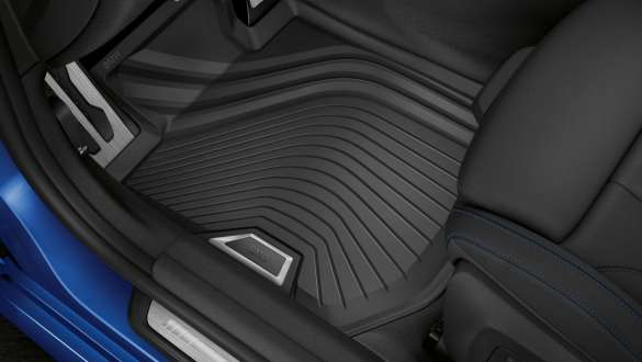 BMW Floor mats all-weather front BMW Floor mats all-weather front, close-up of footwell