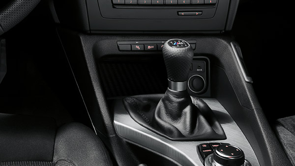 M leather Sport gear knob