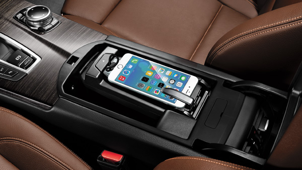 Bmw usb c outlet snap in adapter