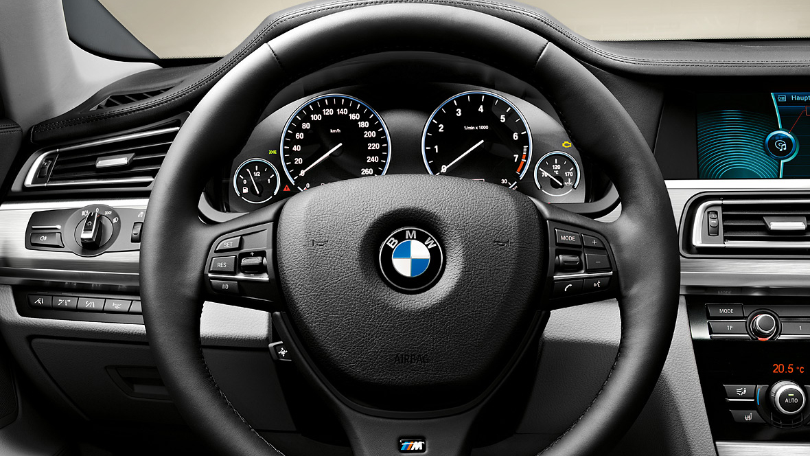 M leather steering wheel