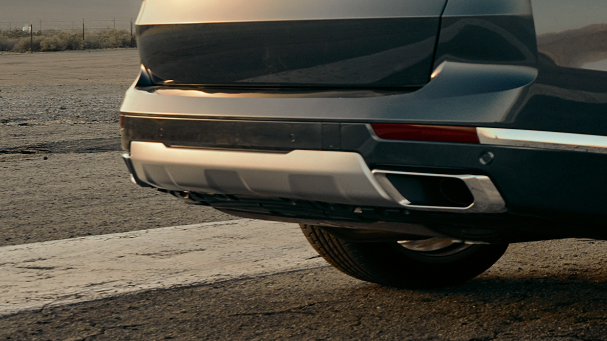 M sports exhaust system Close-up of the BMW X7 rear with focus on M sports exhaust system