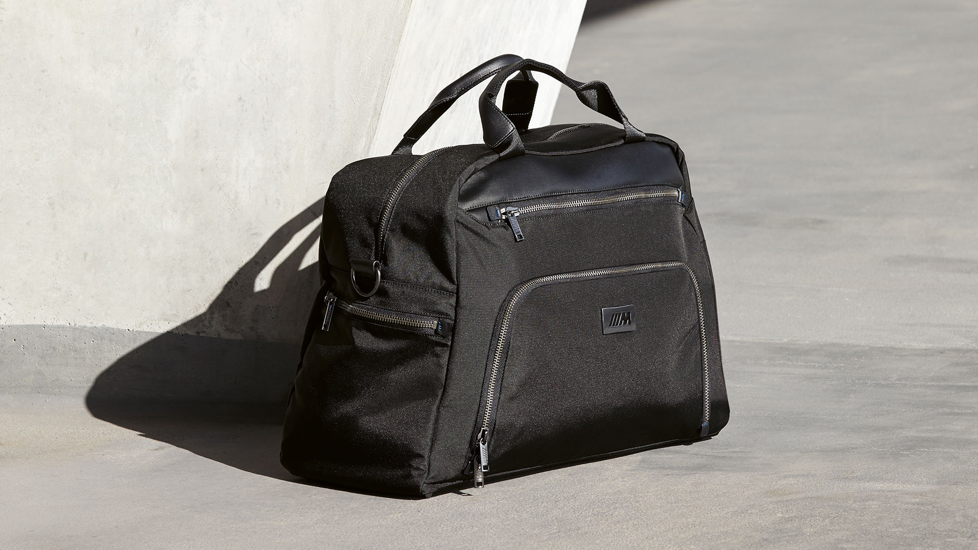 BMW M TRAVEL BAG. BMW M TRAVEL BAG.