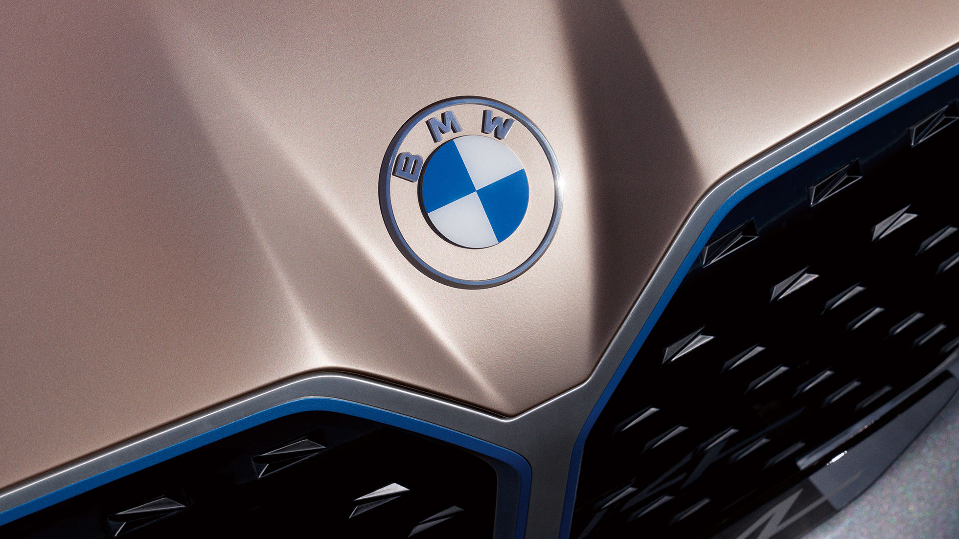 New BMW Logo BMW Concept i4 2020 G26 New BMW Logo BMW Concept i4 2020 G26
