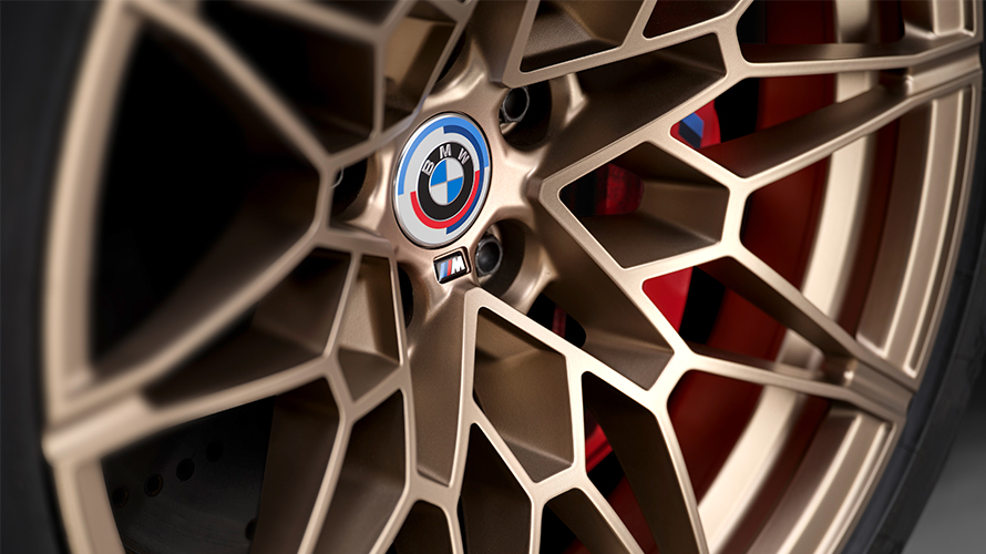 Gold Bronze Matt with mixed tyres