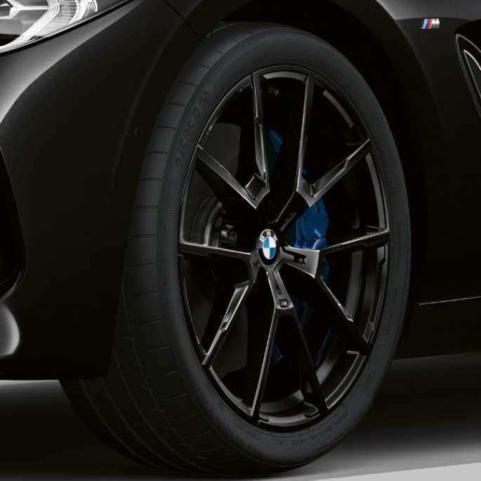 BMW 8 Series Gran Coupé, M Sport package wheels